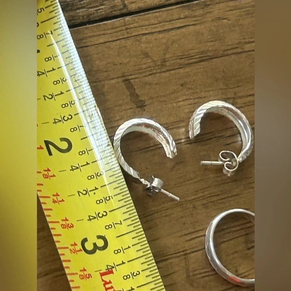 Elegant Sterling Silver Patterned Hoop Earrings and Band Ring Set